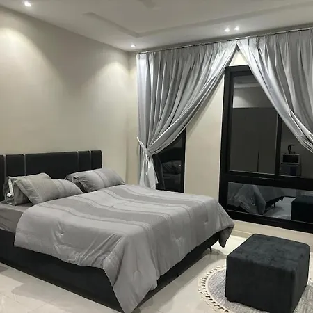 شقة جديدة ونظيفة غرفة وصالة هادئة ومريحة بحي المروة 8دقايق من المطار Jeddah Exterior photo
